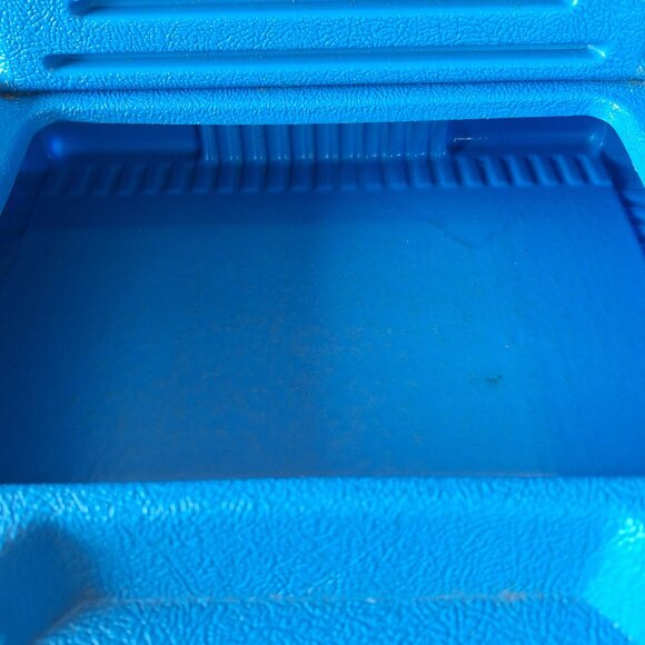Vintage 1984 Lego Bin Blue Hard Plastic Carrying Case Storage Box Clasp US Brick - Picture 7 of 10